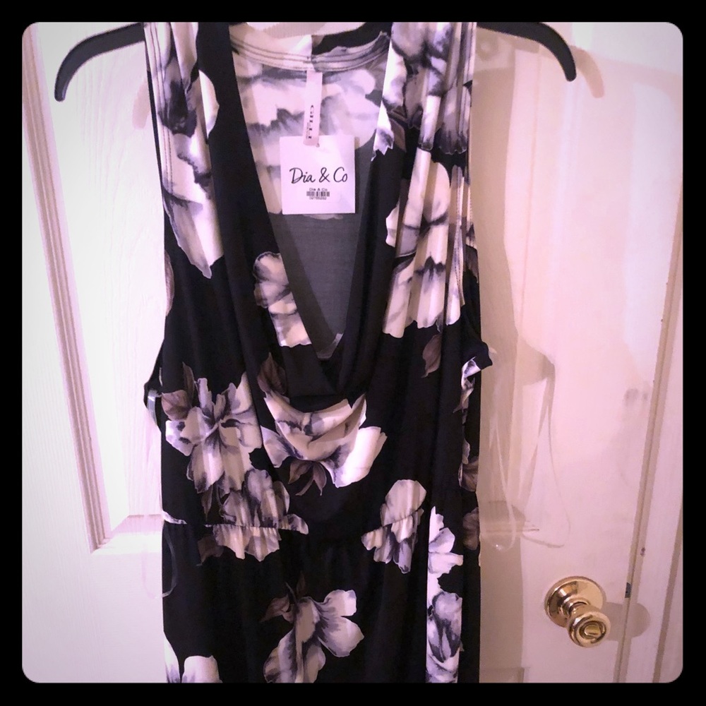 NWT from Dia black w/ white floral print dress